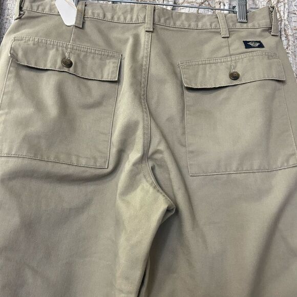 Dockers mens 34/30 khaki dress pants - Picture 6 of 6